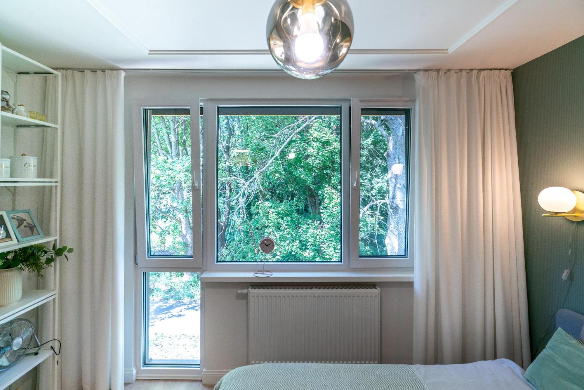 Apartament Fala Metro Sgh Klub Stodola Parking Parkview Fast Wifi 바르샤바 외부 사진